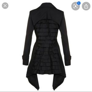 Bcbgmaxazria Ophelia ruffle trench coat black sm